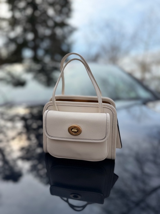 Coach Handbags - Coach Safari Tote Chalk